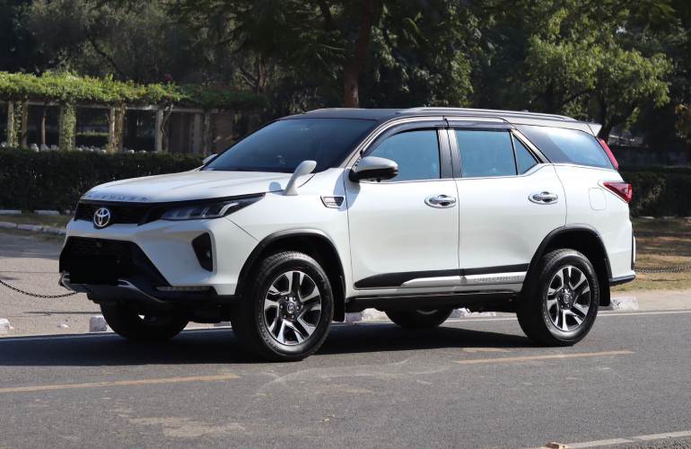 Toyota Fortuner Legender 2.8L 4x4 AT